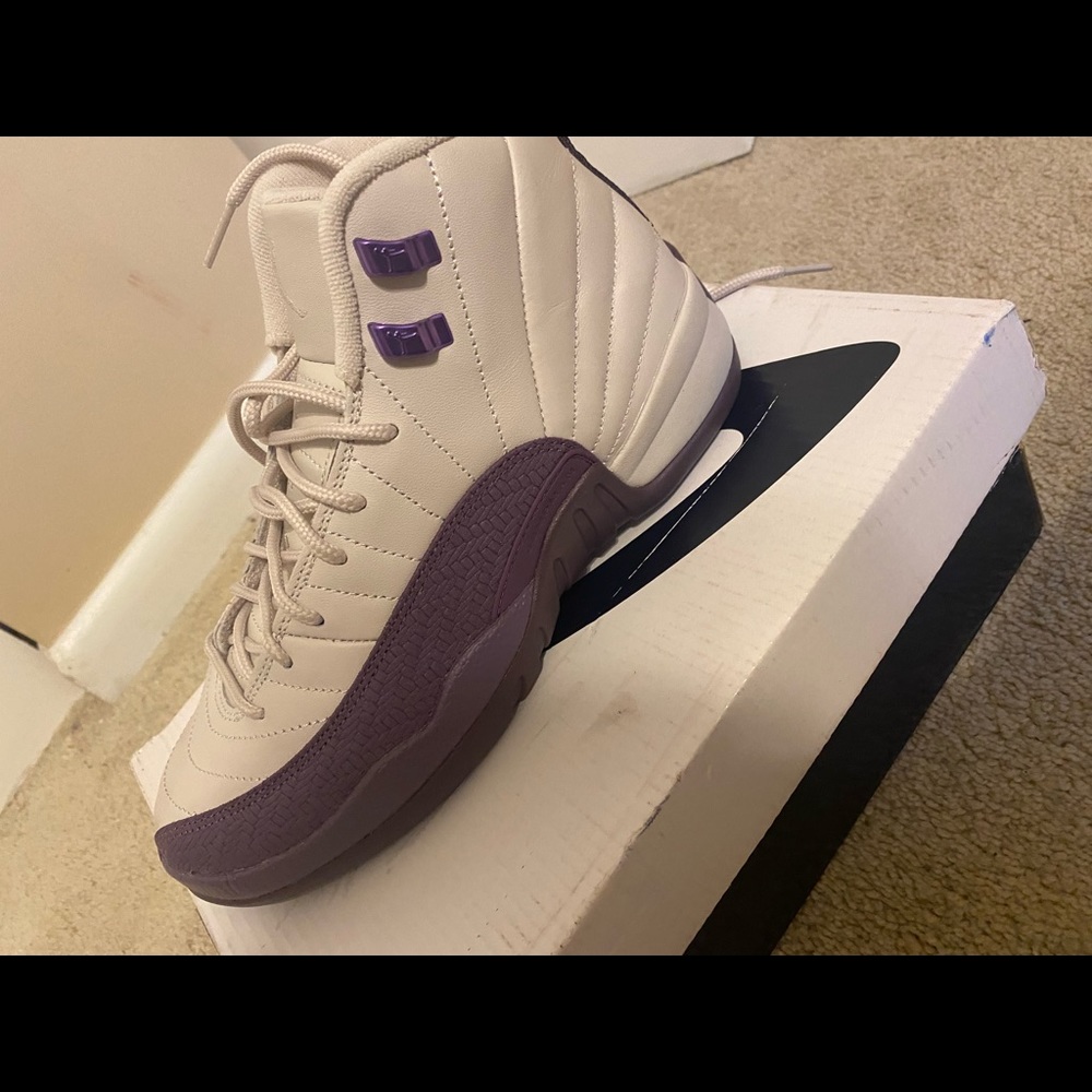 Jordan Retro 12s